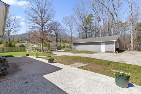 310 Daniels Road Trenton GA 30752