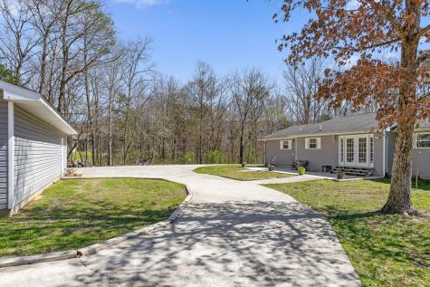 310 Daniels Road Trenton GA 30752