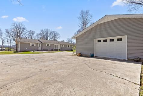 310 Daniels Road Trenton GA 30752