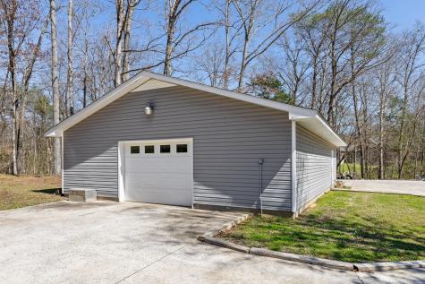 310 Daniels Road Trenton GA 30752