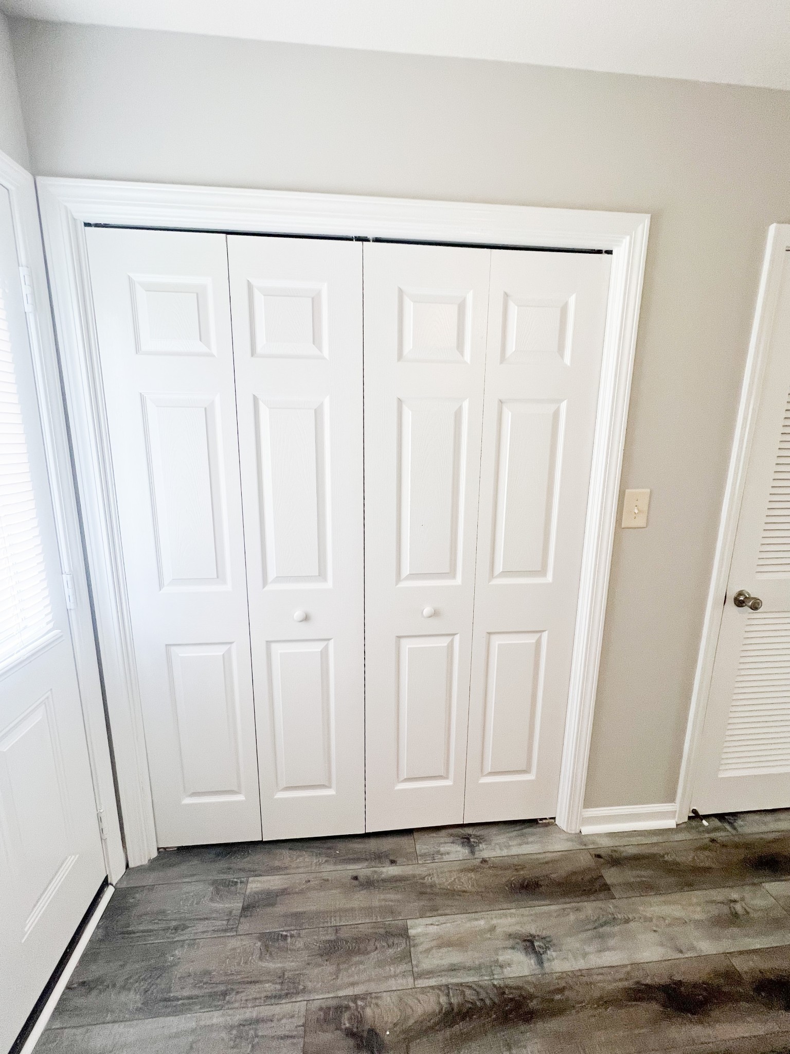 1042 W Creek Coyote Trail Clarksville TN 37042
