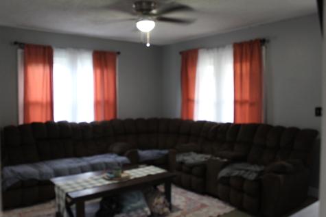 102 Oak Avenue Centerville TN 37033