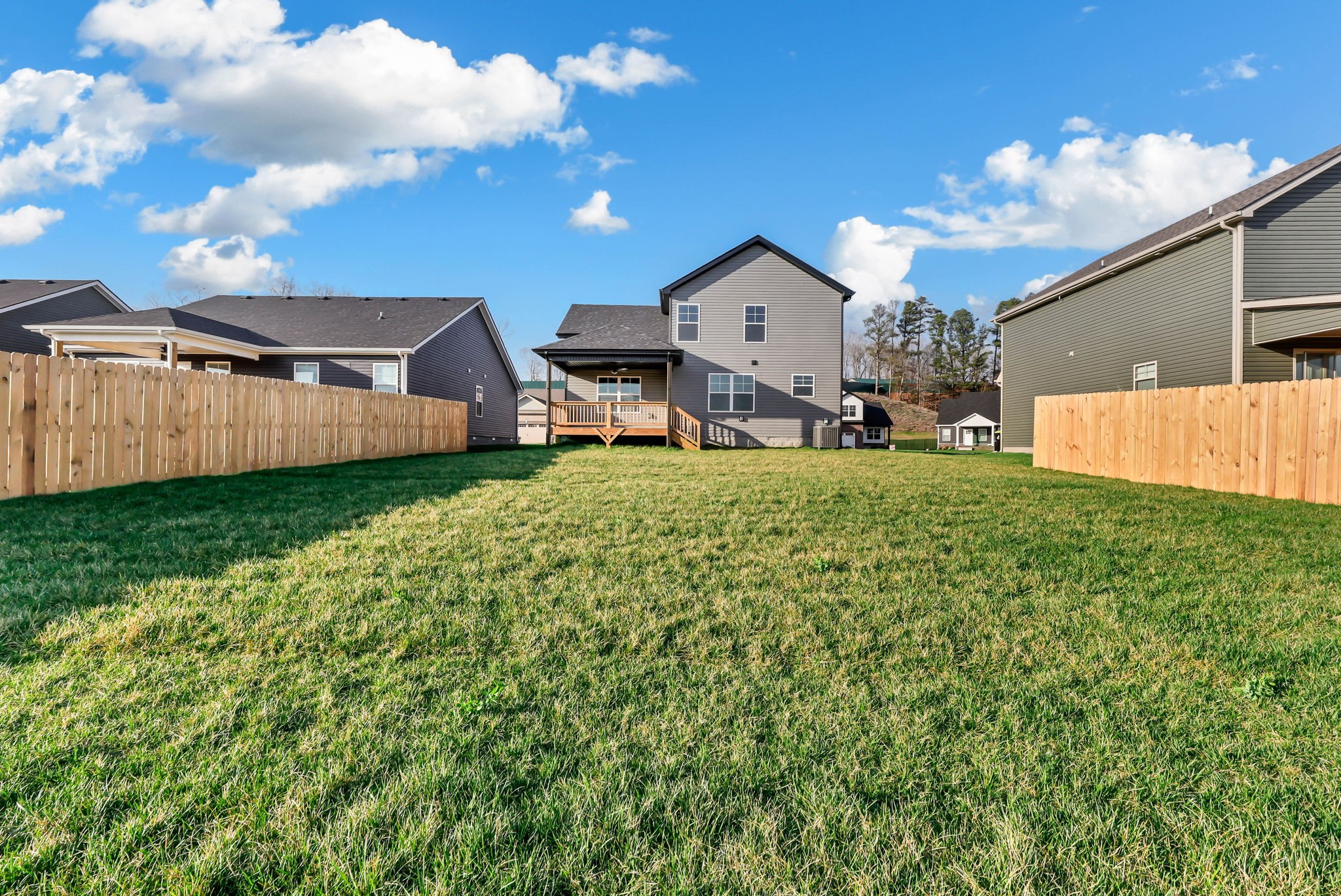 271 Cardinal Creek Clarksville TN 37040