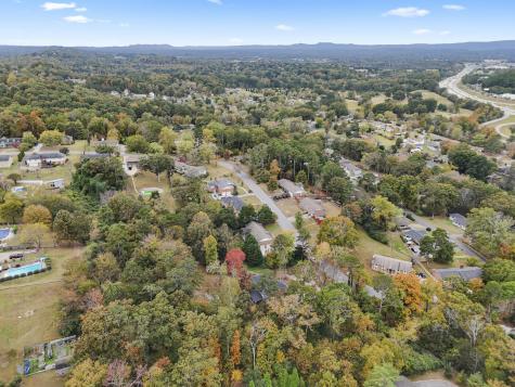1219 King Arthur Road Chattanooga TN 37421
