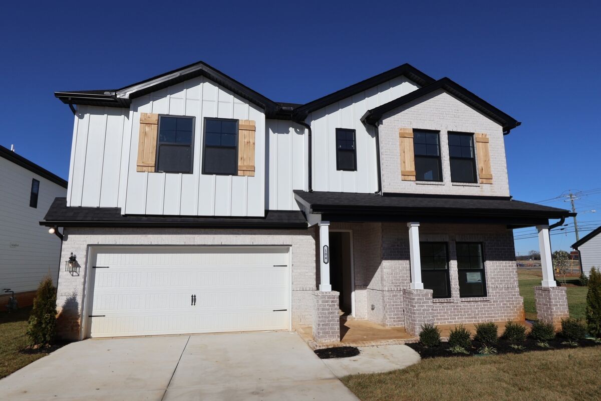 2560 Peaceful Valley Drive Columbia TN 38401