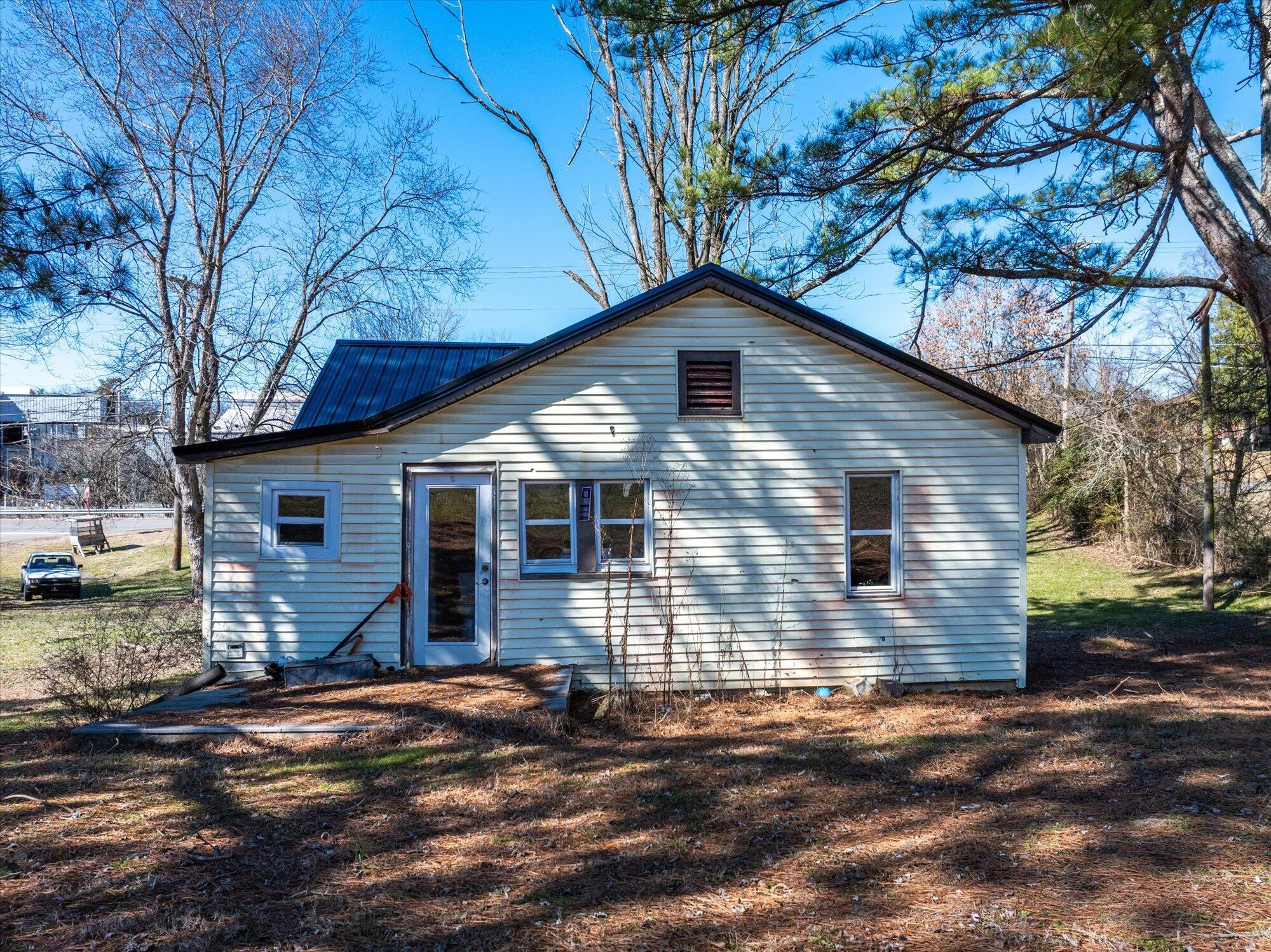 501 Central Avenue Athens TN 37303