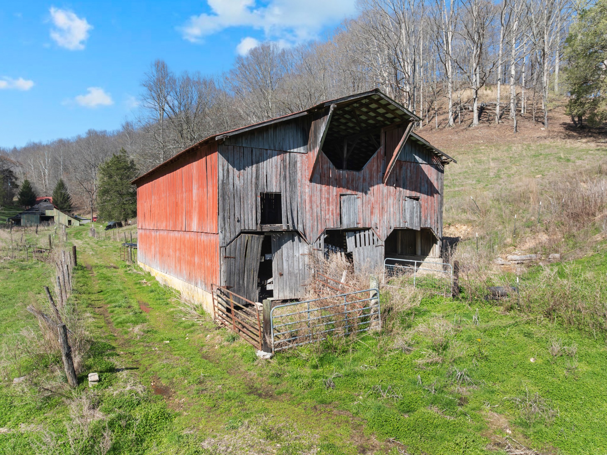 546 Womack Hollow Road Liberty TN 37095