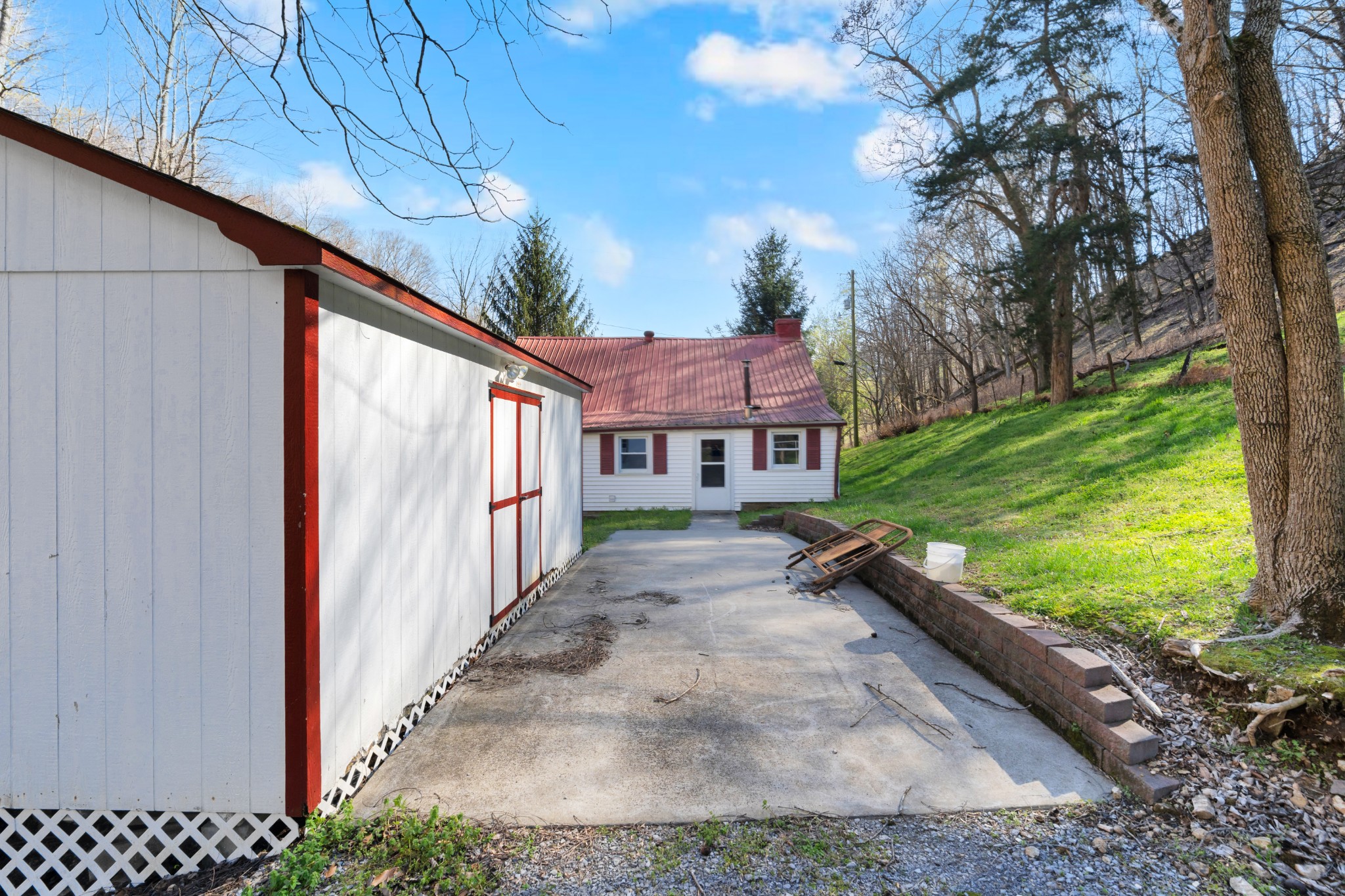 546 Womack Hollow Road Liberty TN 37095