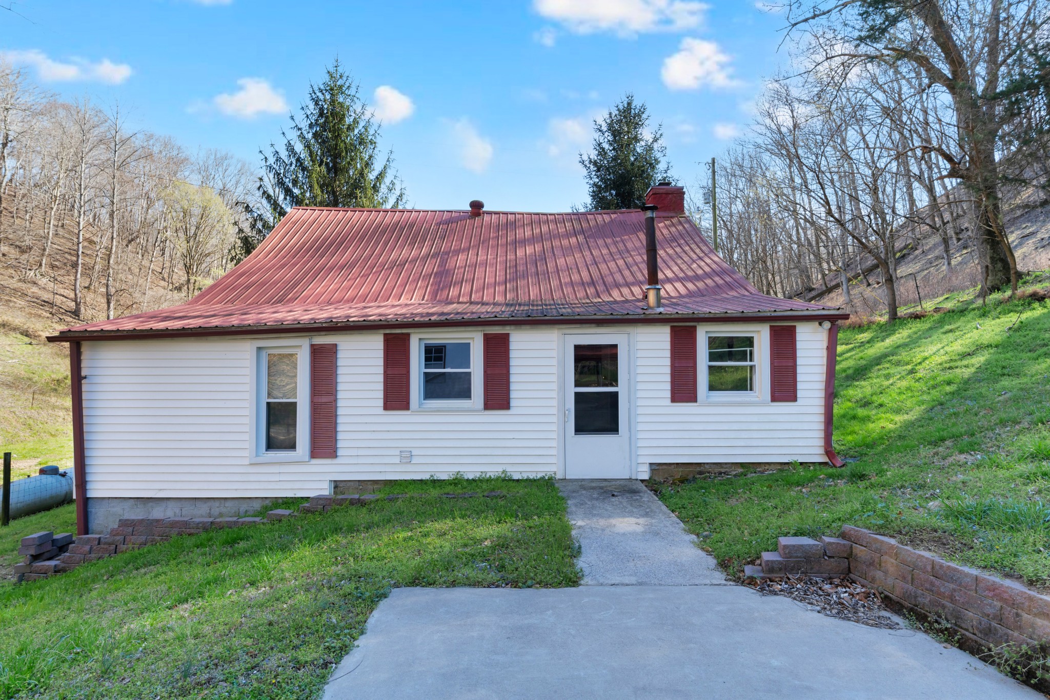 546 Womack Hollow Road Liberty TN 37095