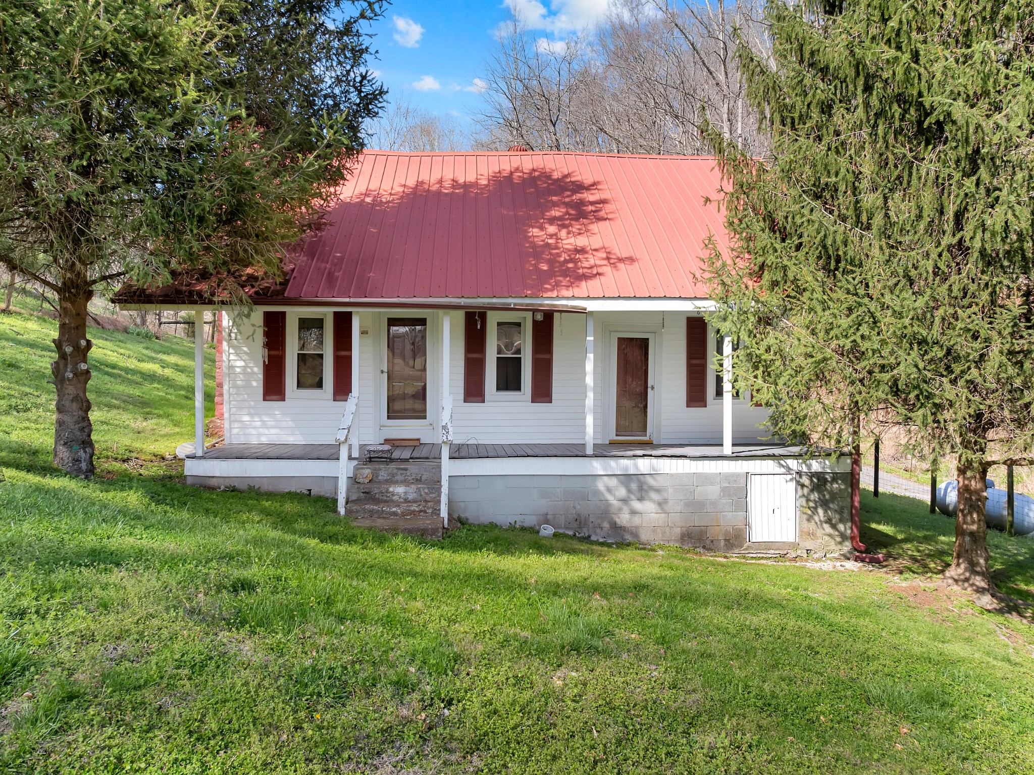 546 Womack Hollow Road Liberty TN 37095