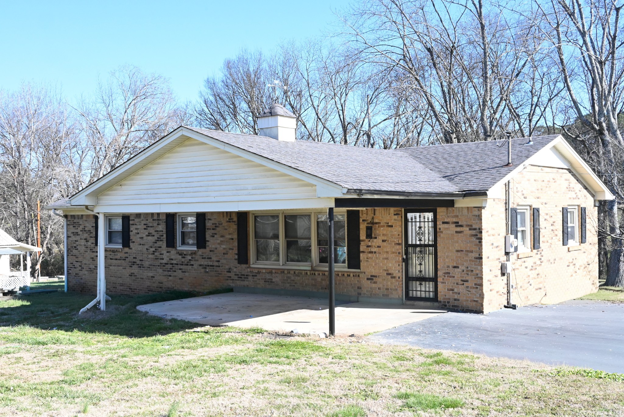 109 2nd Ave, N Loretto TN 38469