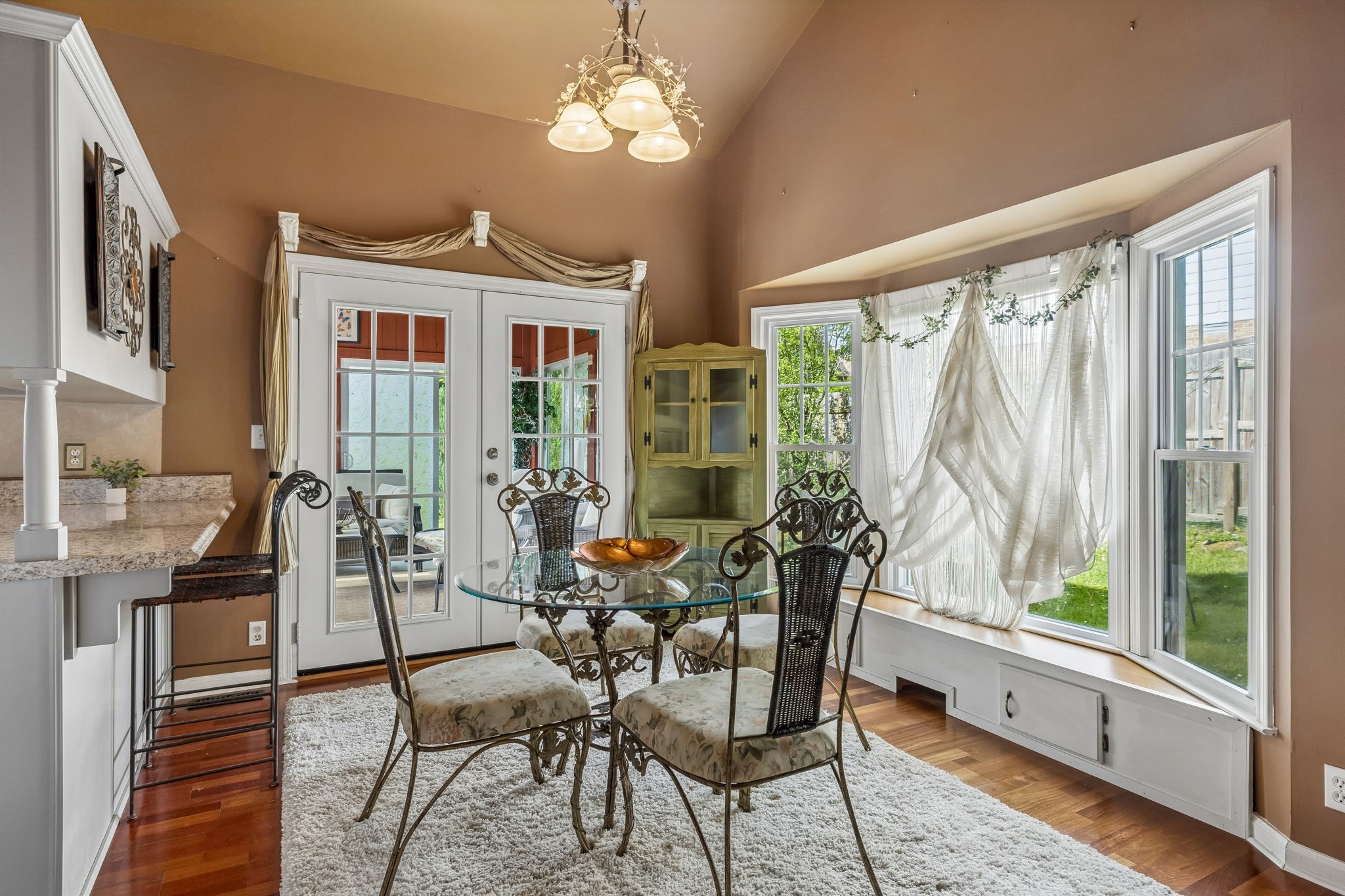1105 Blythe Ct, E Nashville TN 37221
