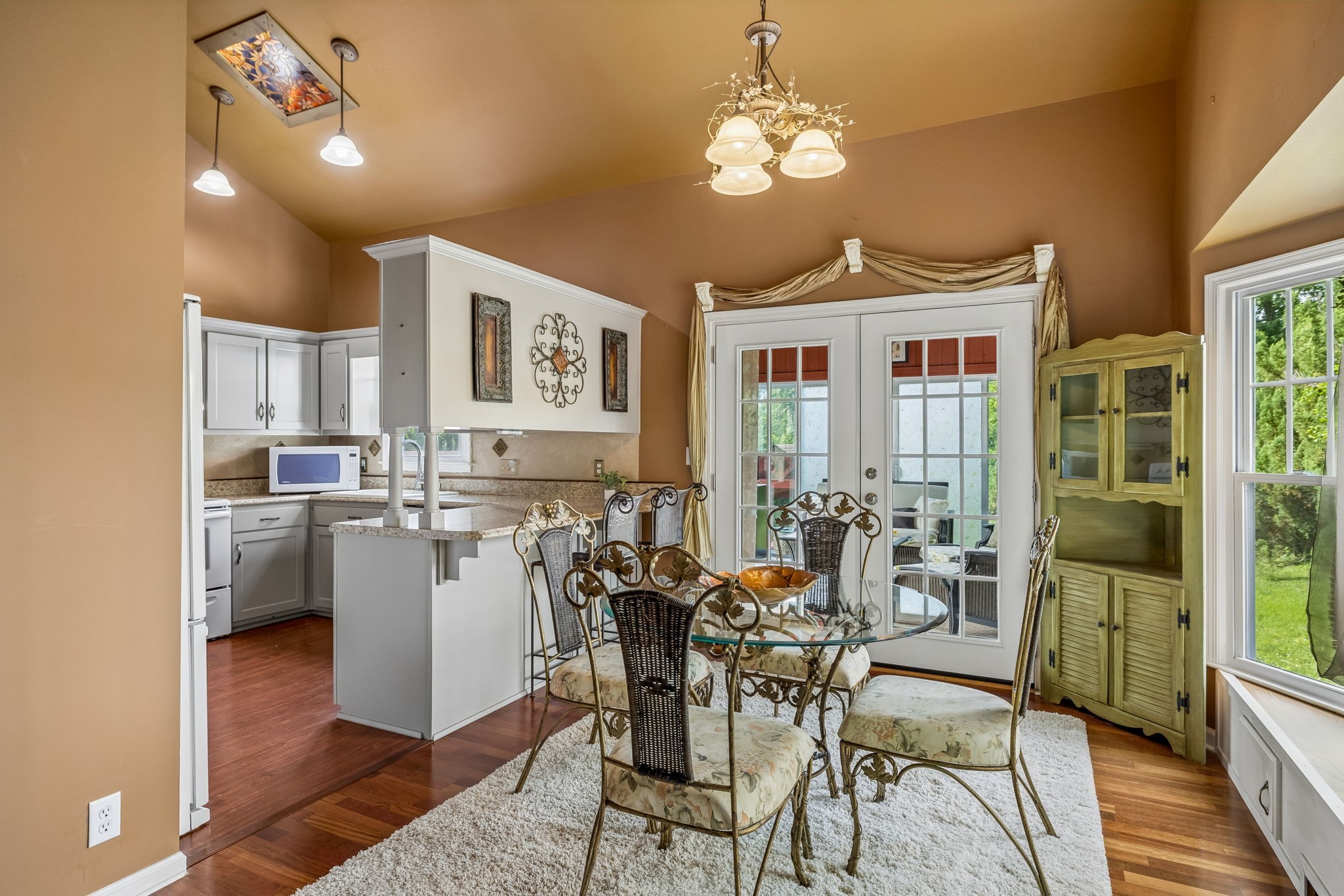 1105 Blythe Ct, E Nashville TN 37221