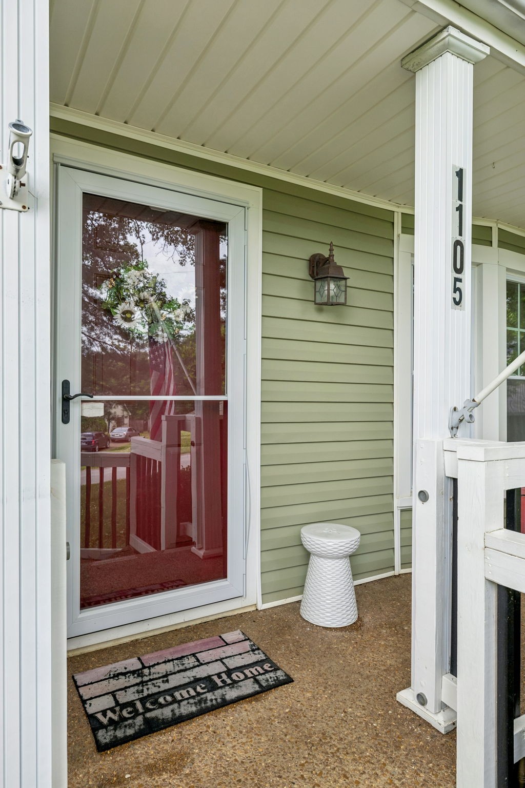 1105 Blythe Ct, E Nashville TN 37221