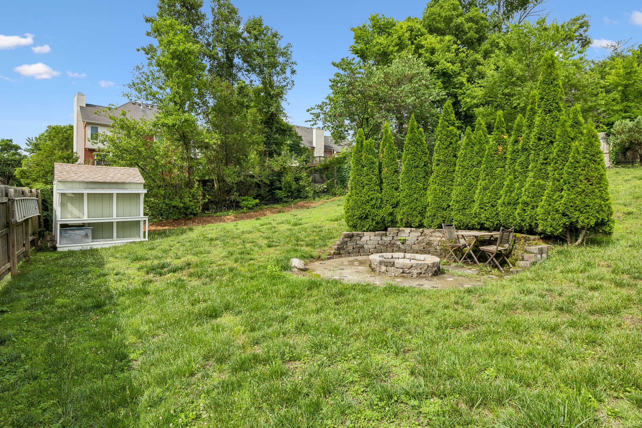 1105 Blythe Ct, E Nashville TN 37221