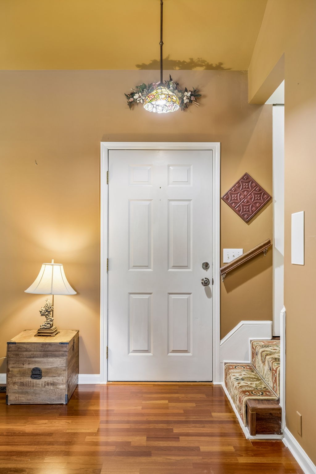 1105 Blythe Ct, E Nashville TN 37221