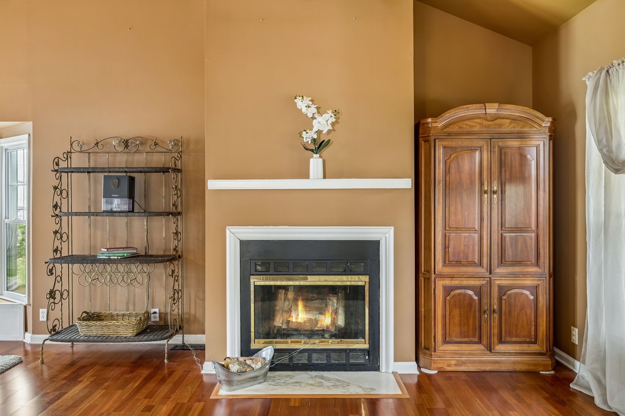 1105 Blythe Ct, E Nashville TN 37221