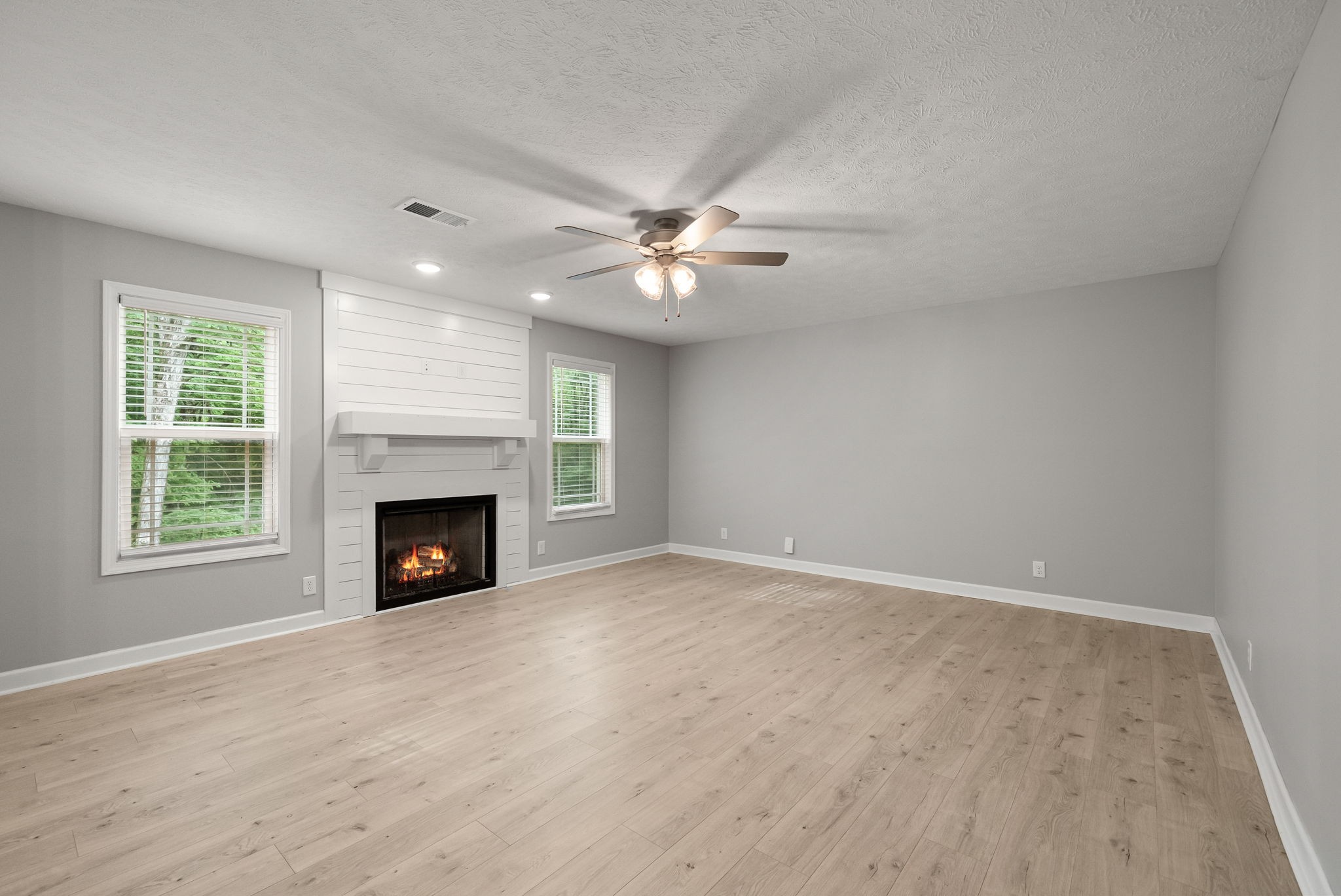 1037 Brightwood Court Clarksville TN 37043