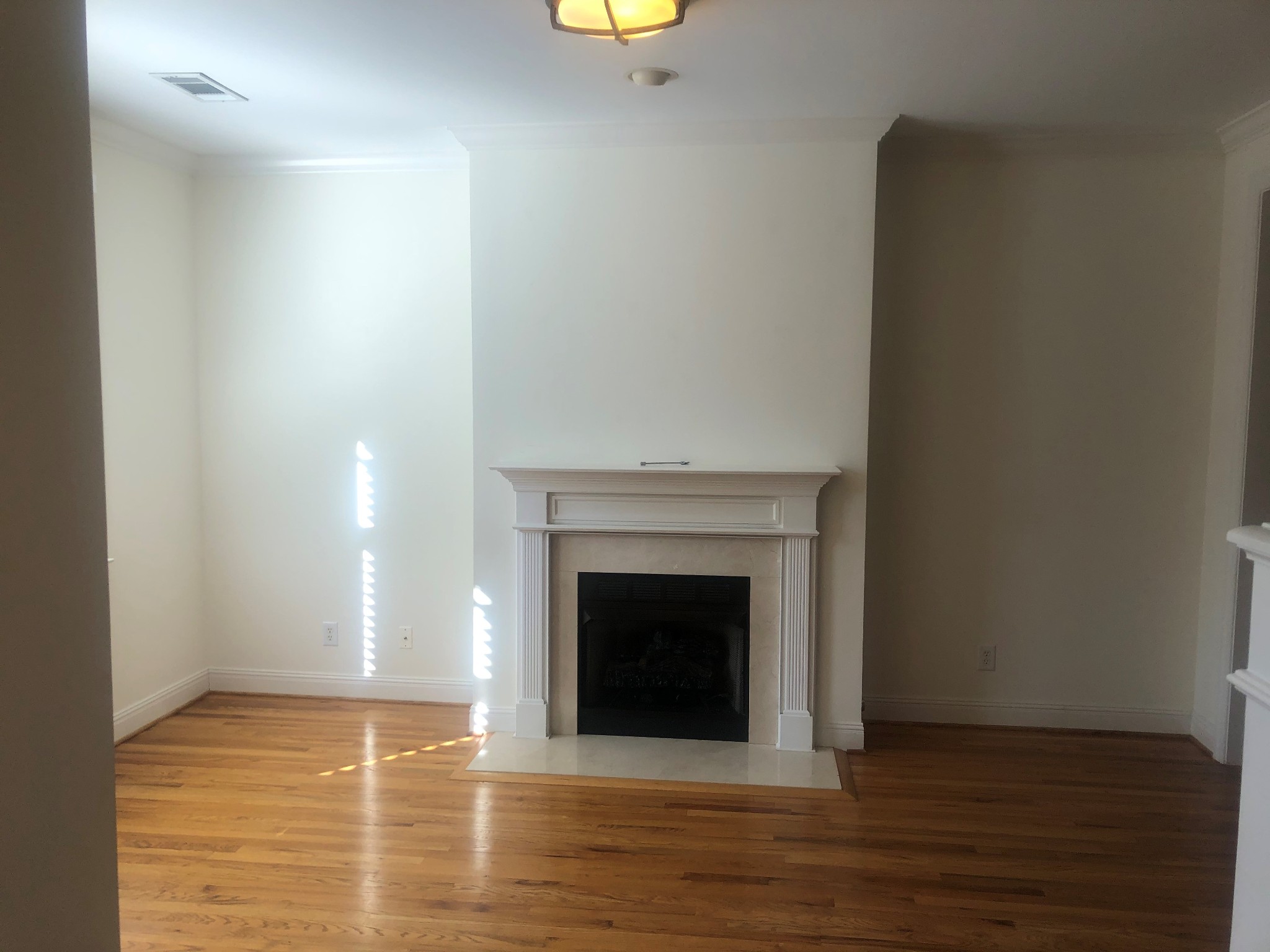 714 4th Ave, N Nashville TN 37219