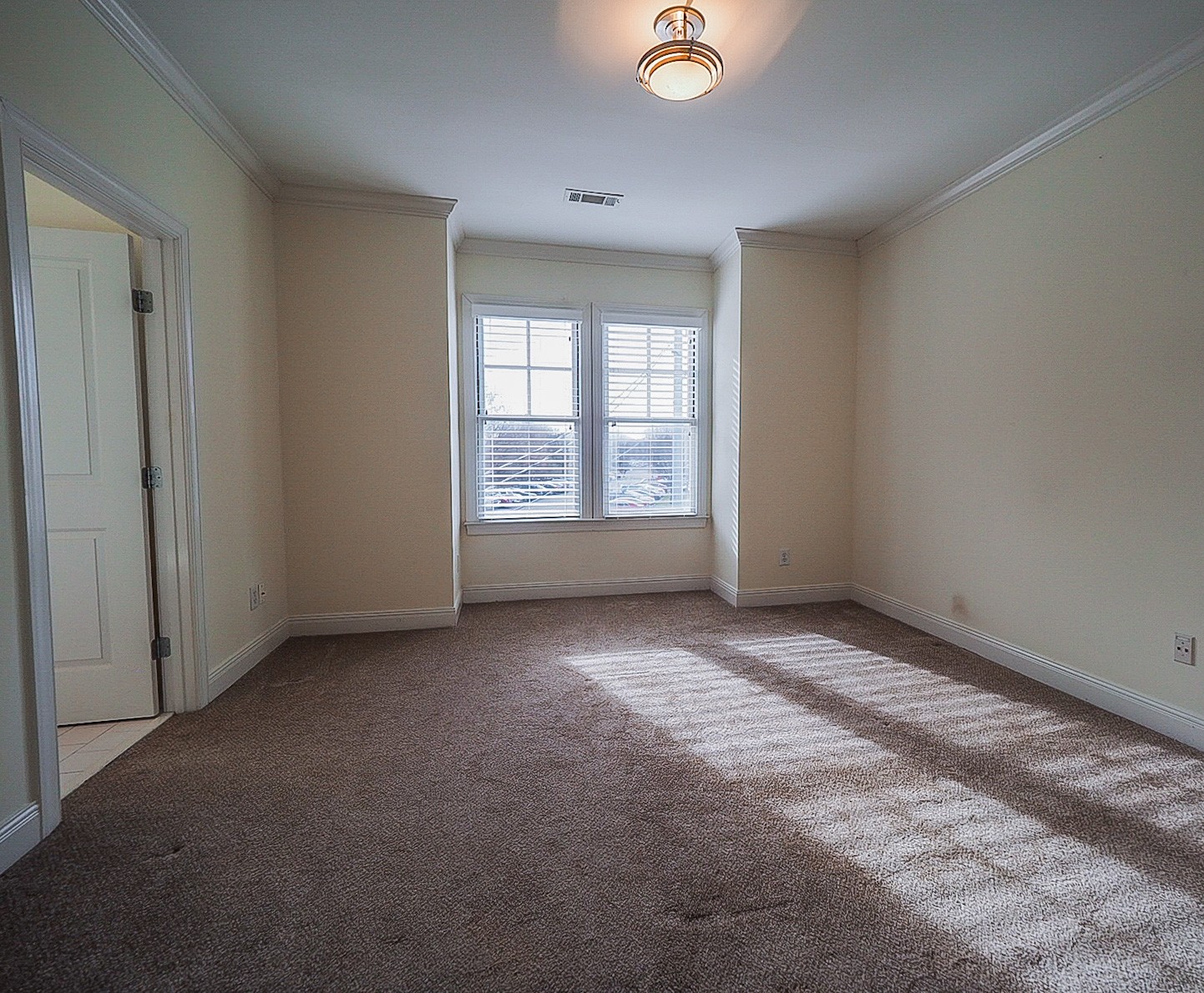 714 4th Ave, N Nashville TN 37219