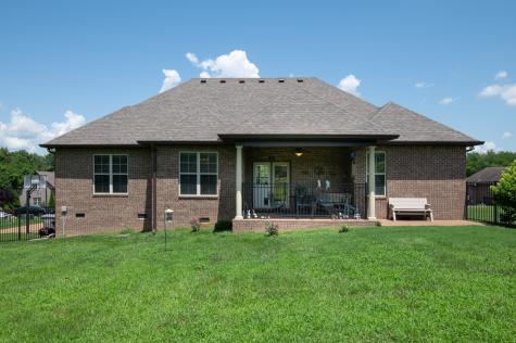 1007 Robert Lee Drive Gallatin TN 37066