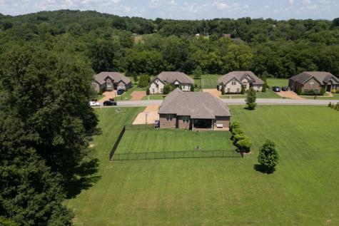 1007 Robert Lee Drive Gallatin TN 37066
