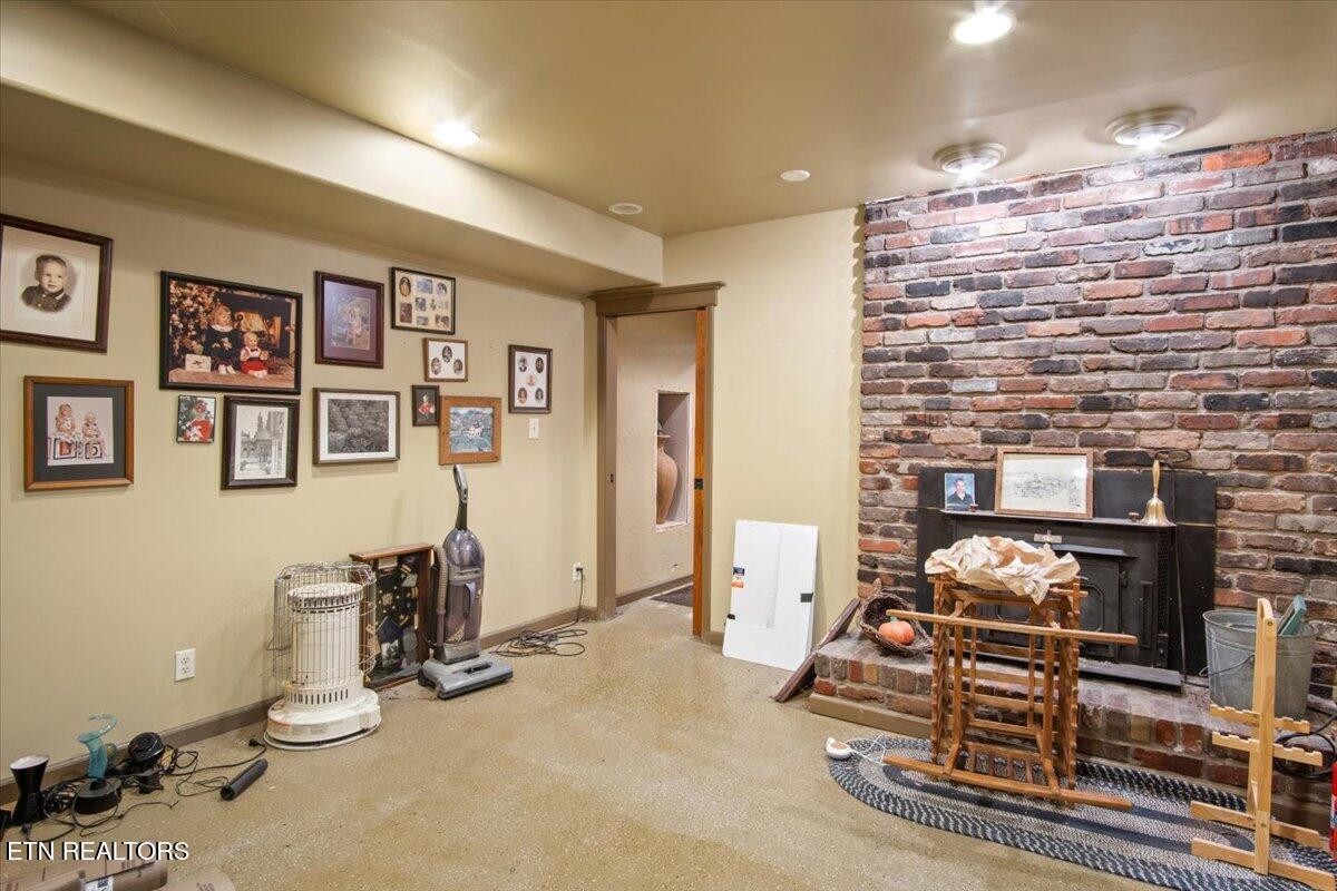 103 Baltimore Drive Oak Ridge TN 37830