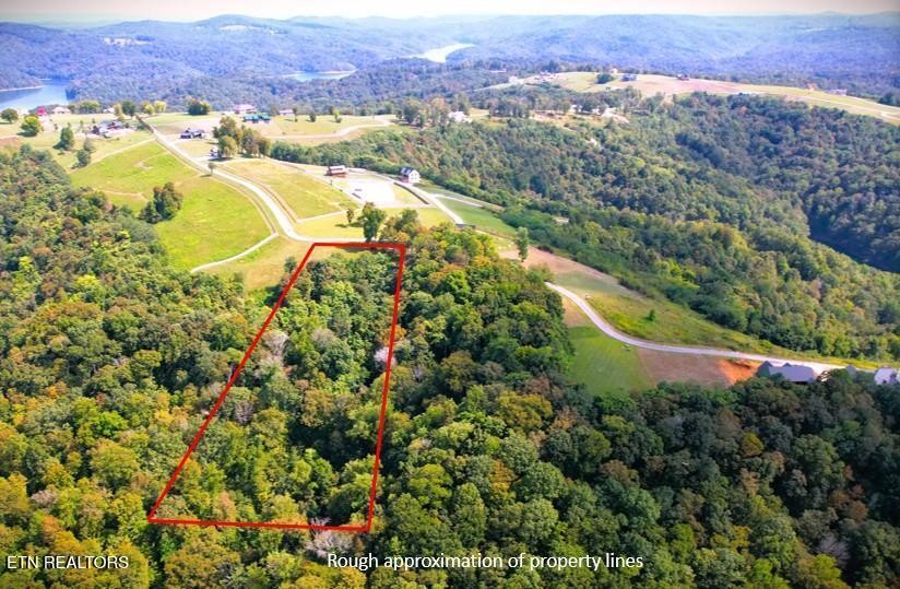 41 Bald Eagle Road Hilham TN 38568
