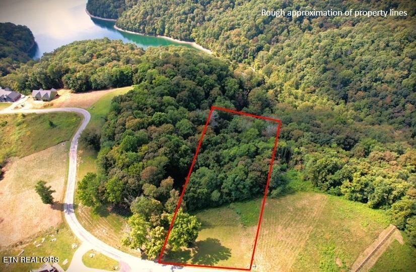 41 Bald Eagle Road Hilham TN 38568
