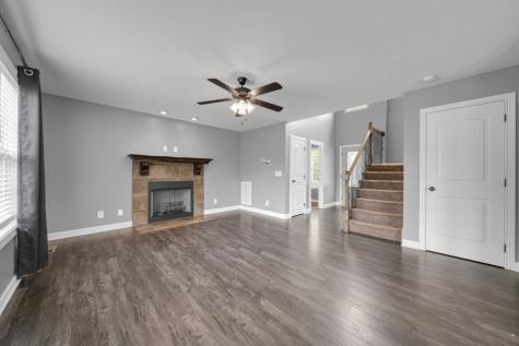 1064 Fuji Lane Clarksville TN 37040