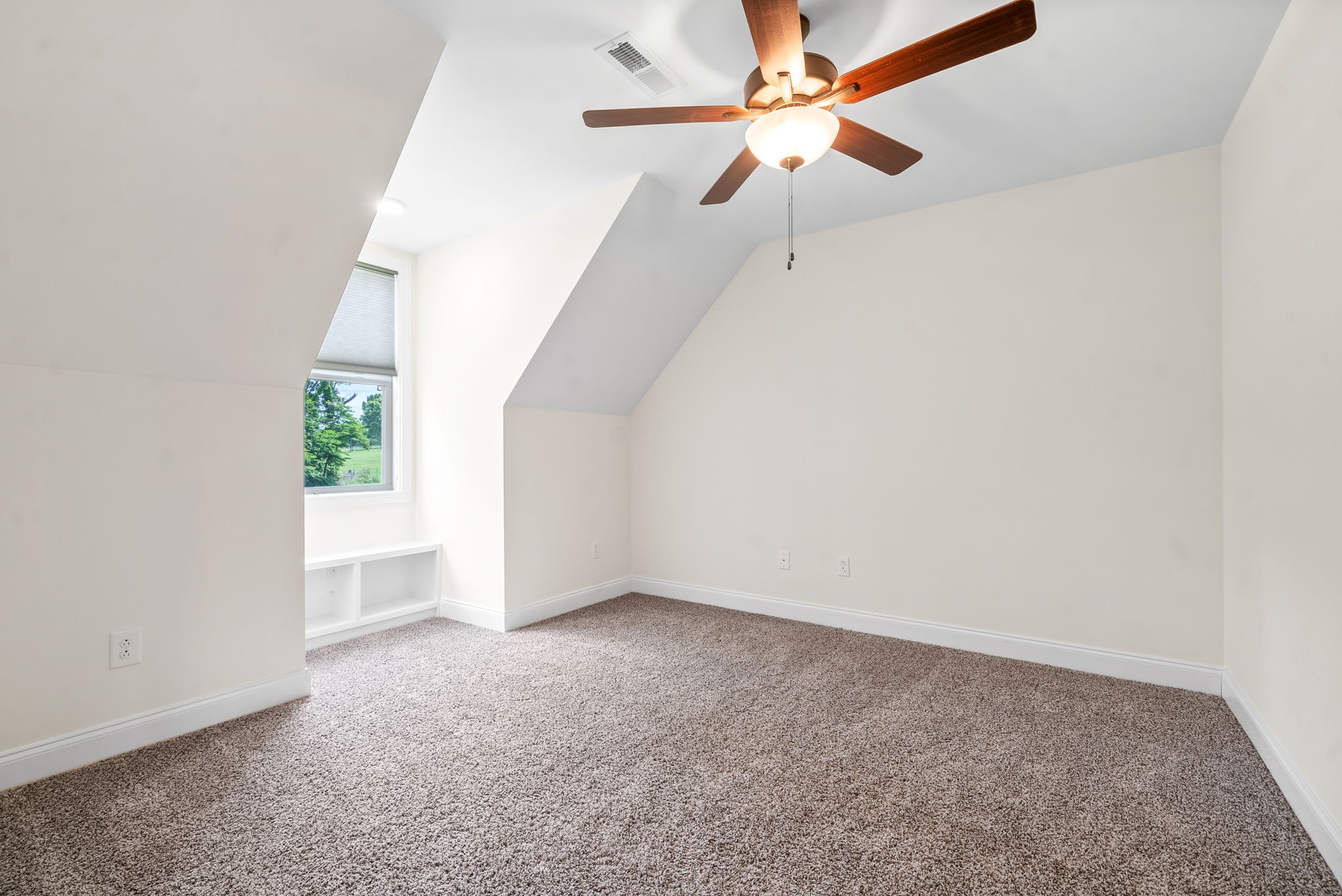 1452 Hickory Point Road Clarksville TN 37043