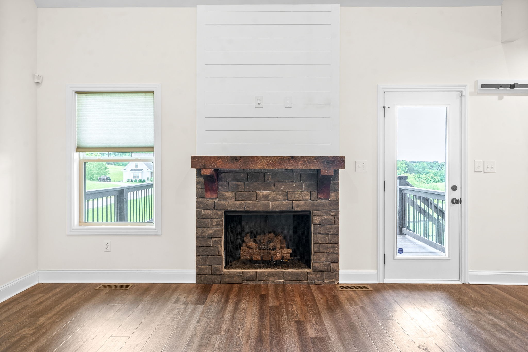 1452 Hickory Point Road Clarksville TN 37043