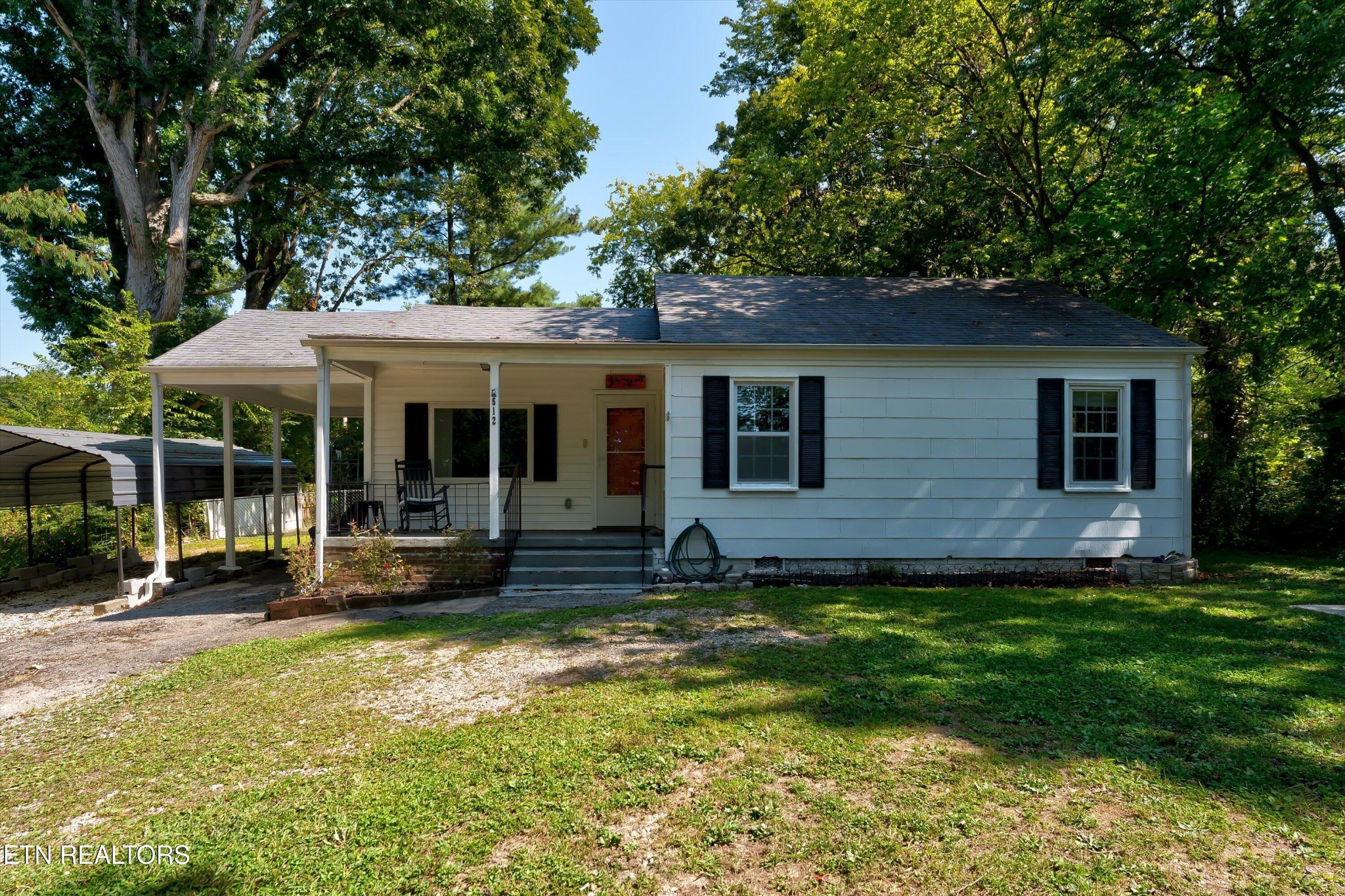 512 Akers Street Maryville TN 37804