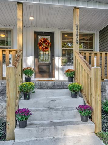 1179 Highway 47, E Dickson TN 37055