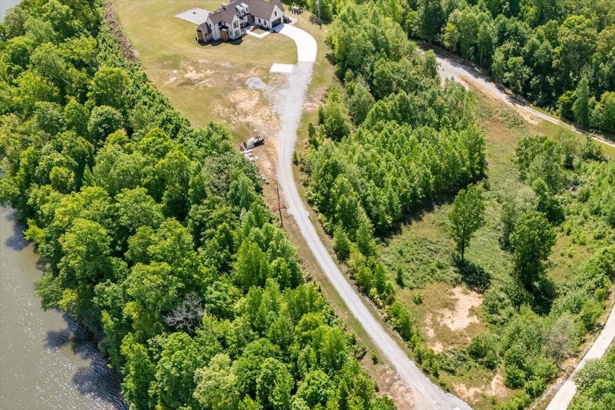 0 Blacks Bluff Stewart TN 37175