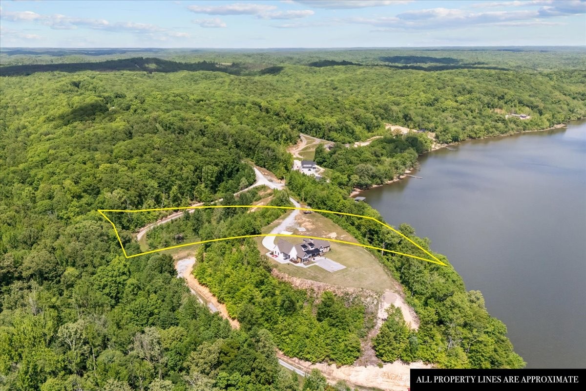 0 Blacks Bluff Stewart TN 37175