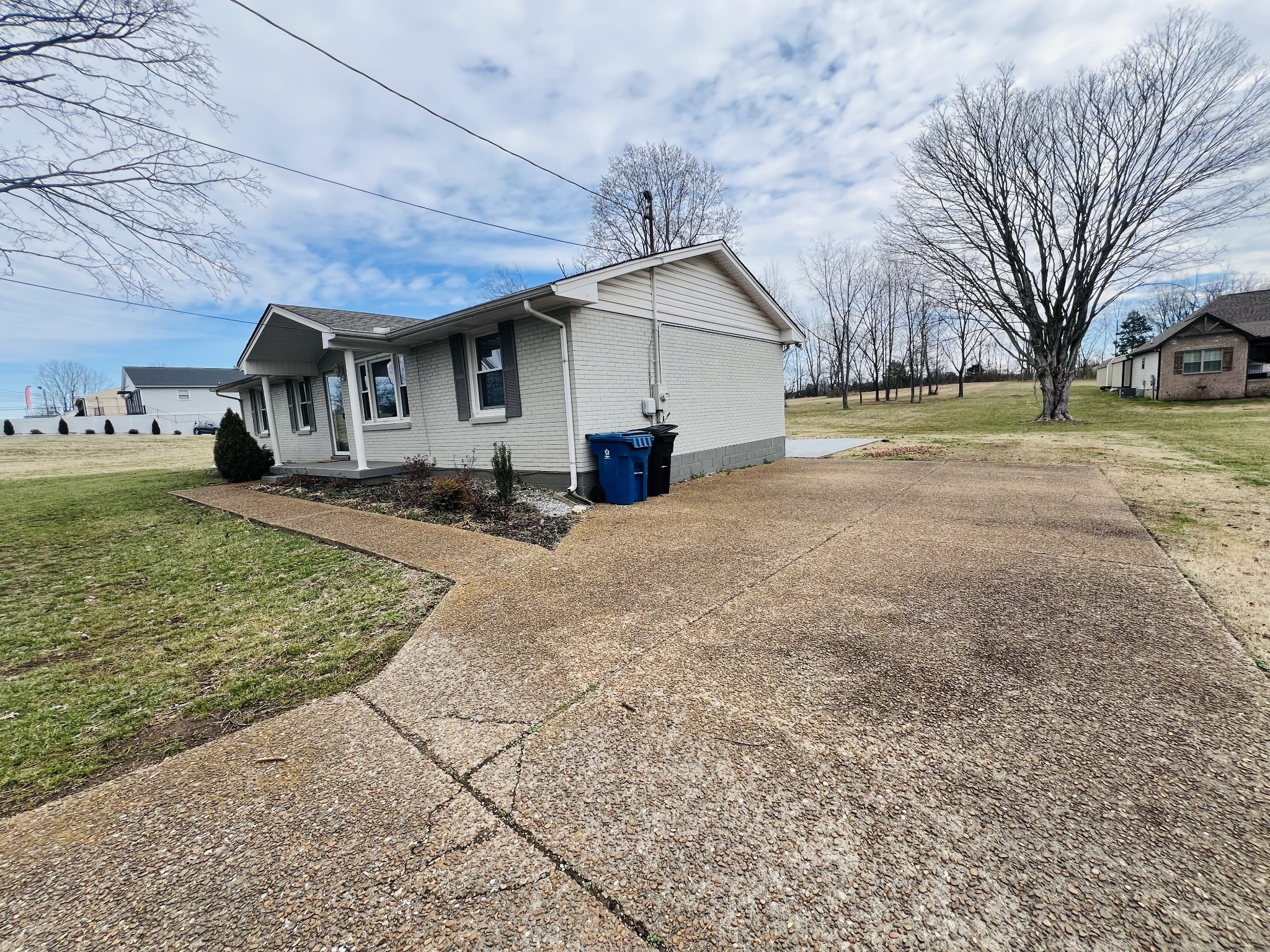 170 Highway 31w White House TN 37188
