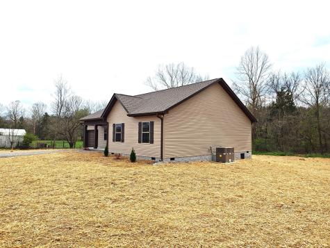 671 W Main Street Alexandria TN 37012