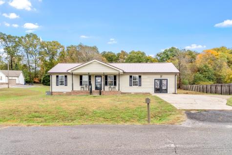 2642 Cummings Circle Clarksville TN 37042