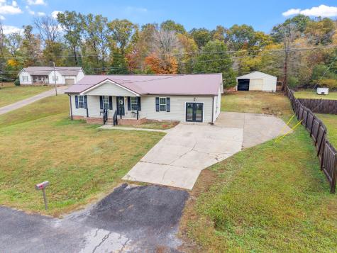 2642 Cummings Circle Clarksville TN 37042