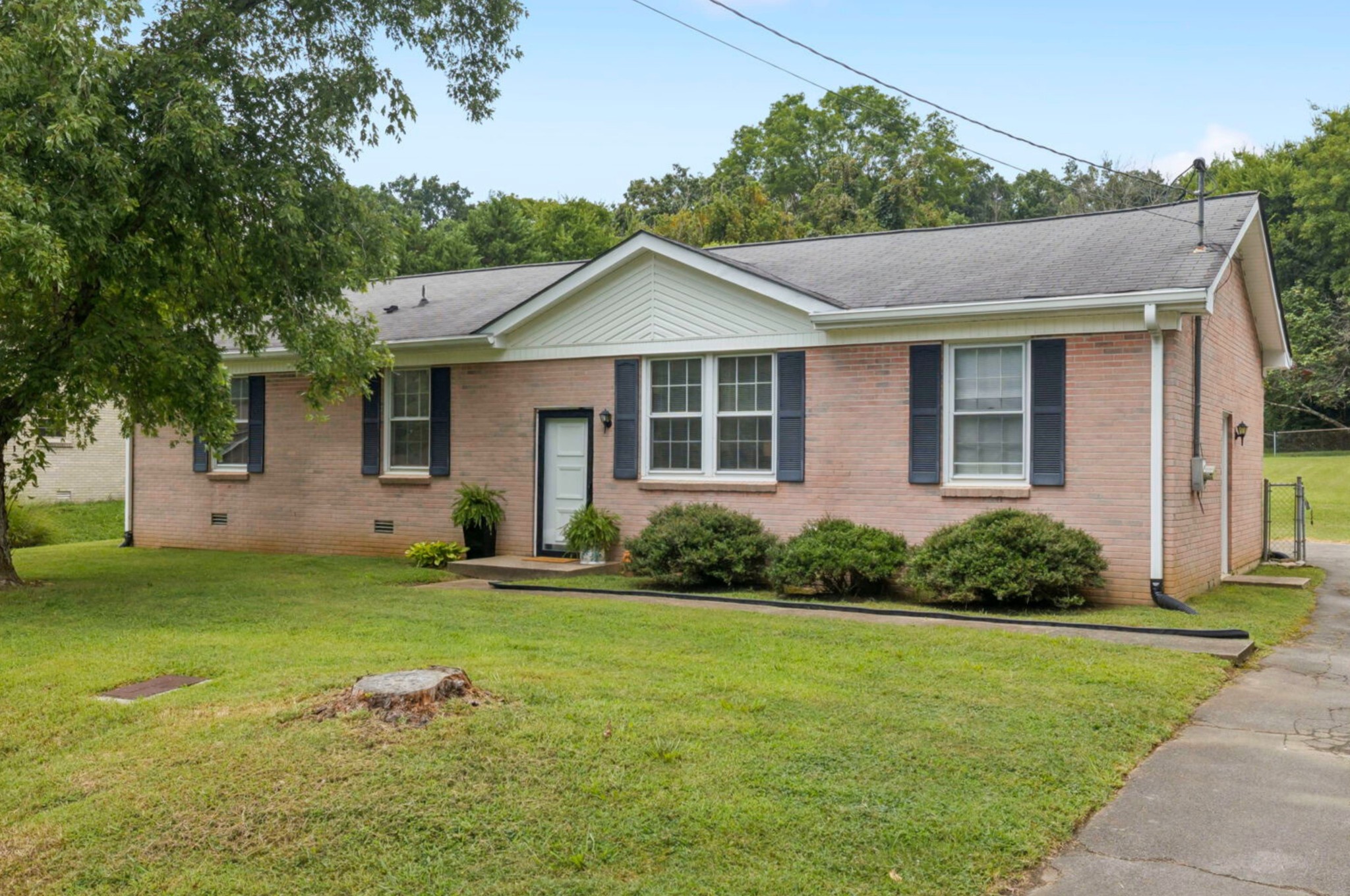 4908 Shadowlawn Drive Hermitage TN 37076