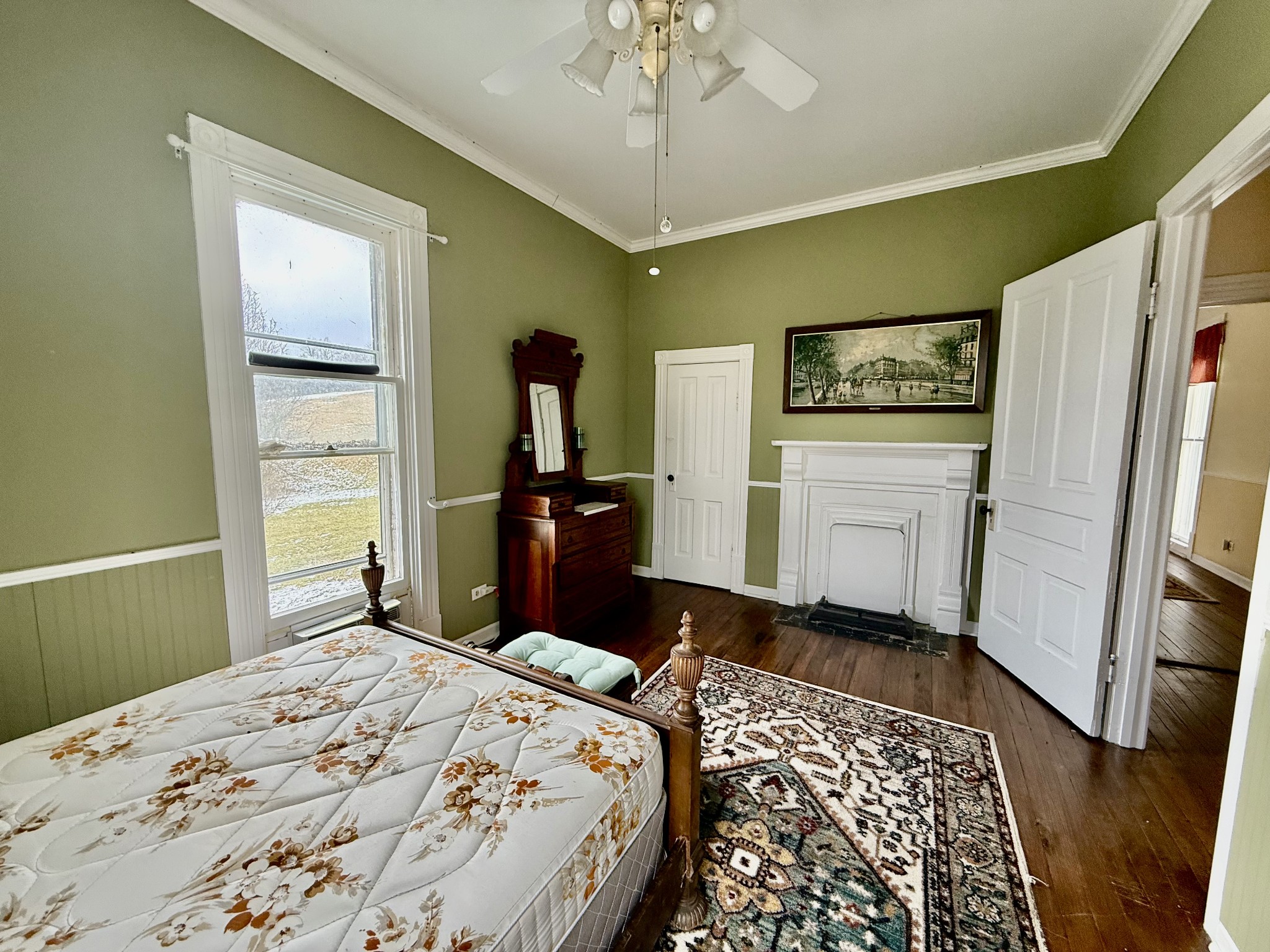 963 Liberty Pike Bell Buckle TN 37020
