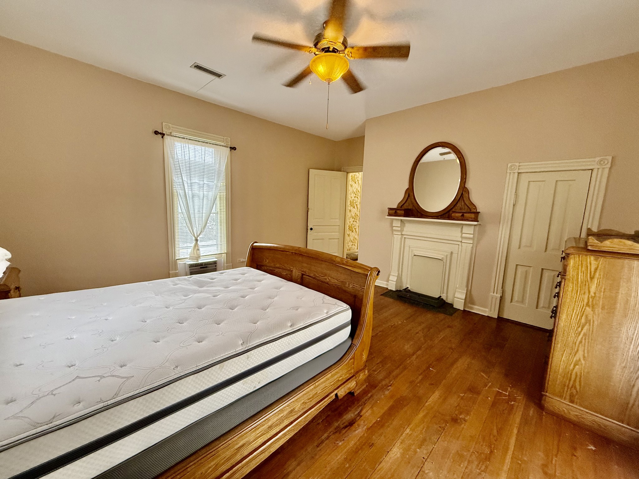 963 Liberty Pike Bell Buckle TN 37020