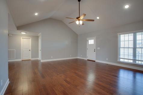 863 Presley Circle Mount Pleasant TN 38474