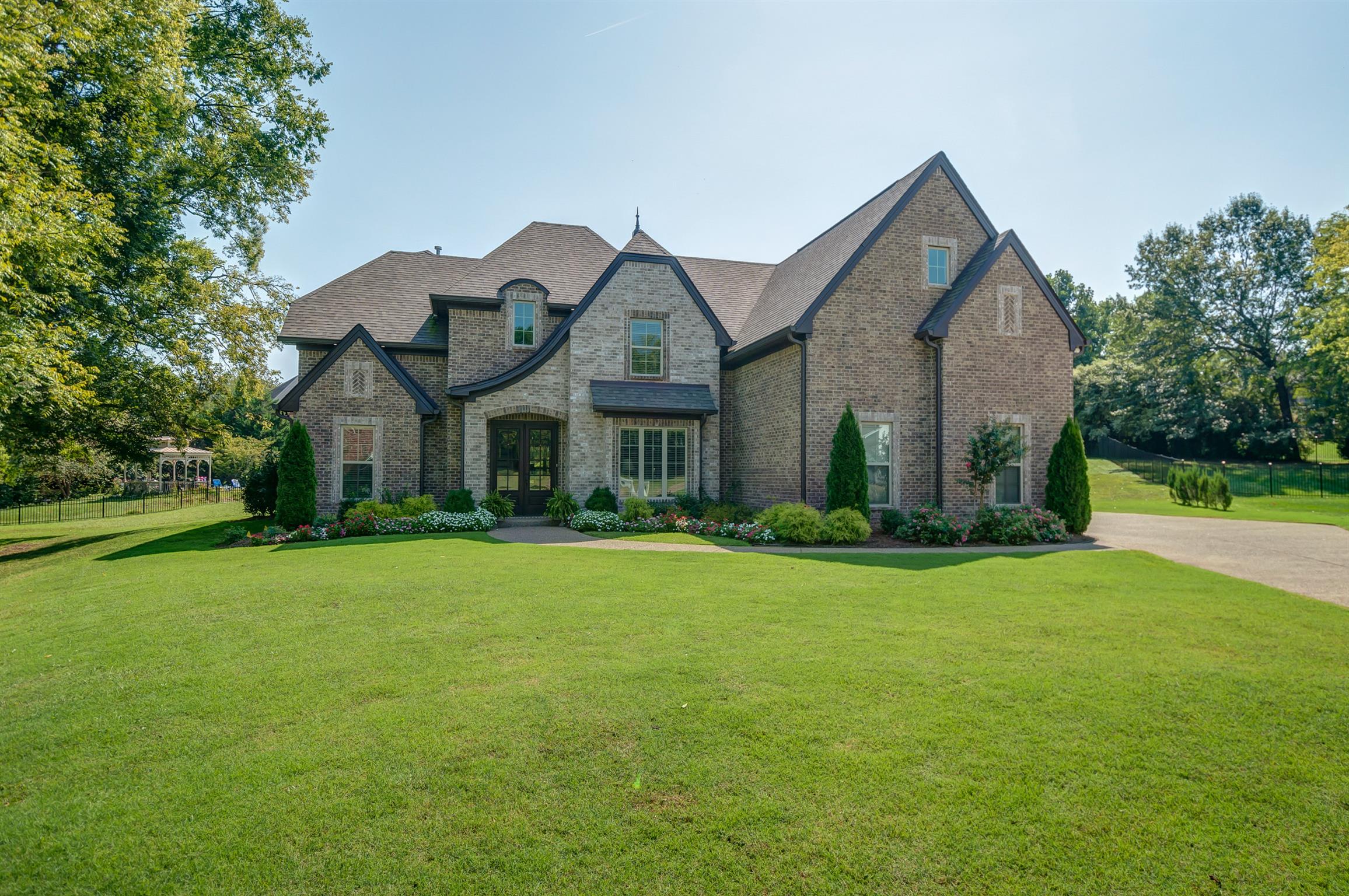 934 Bluejay Way Gallatin TN 37066