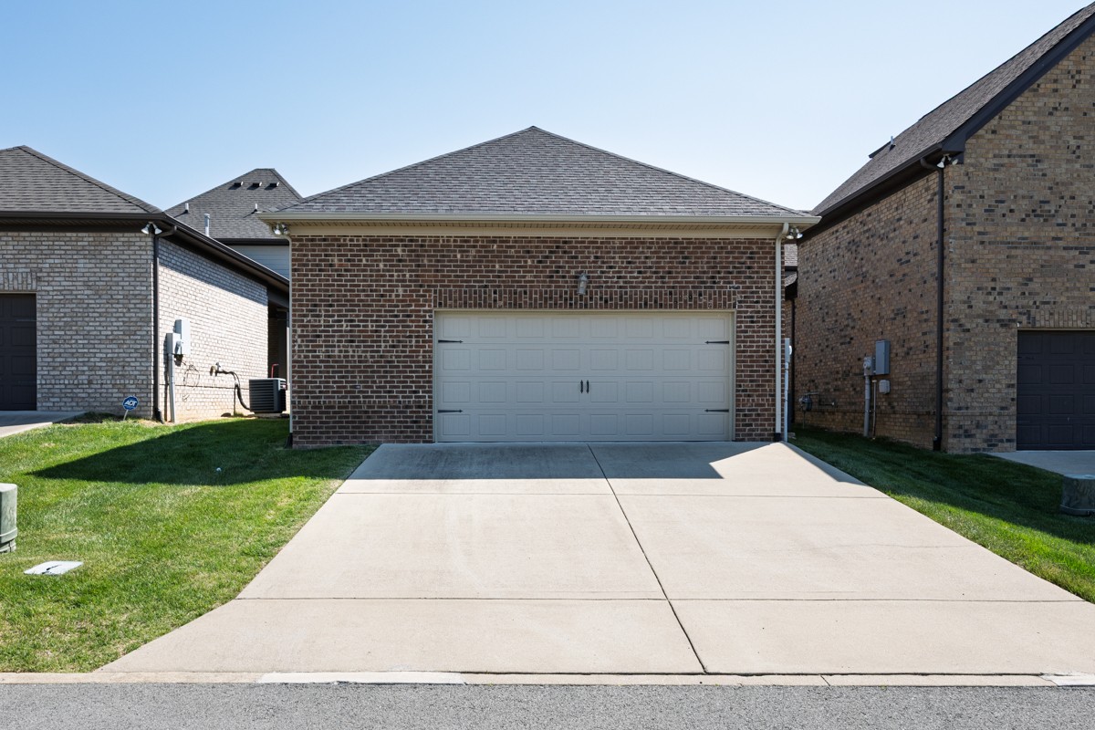1068 Ambling Way Gallatin TN 37066