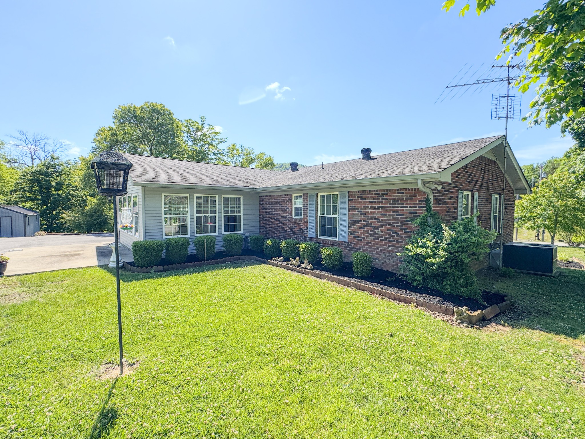2965 Fort Blount Road Hartsville TN 37074