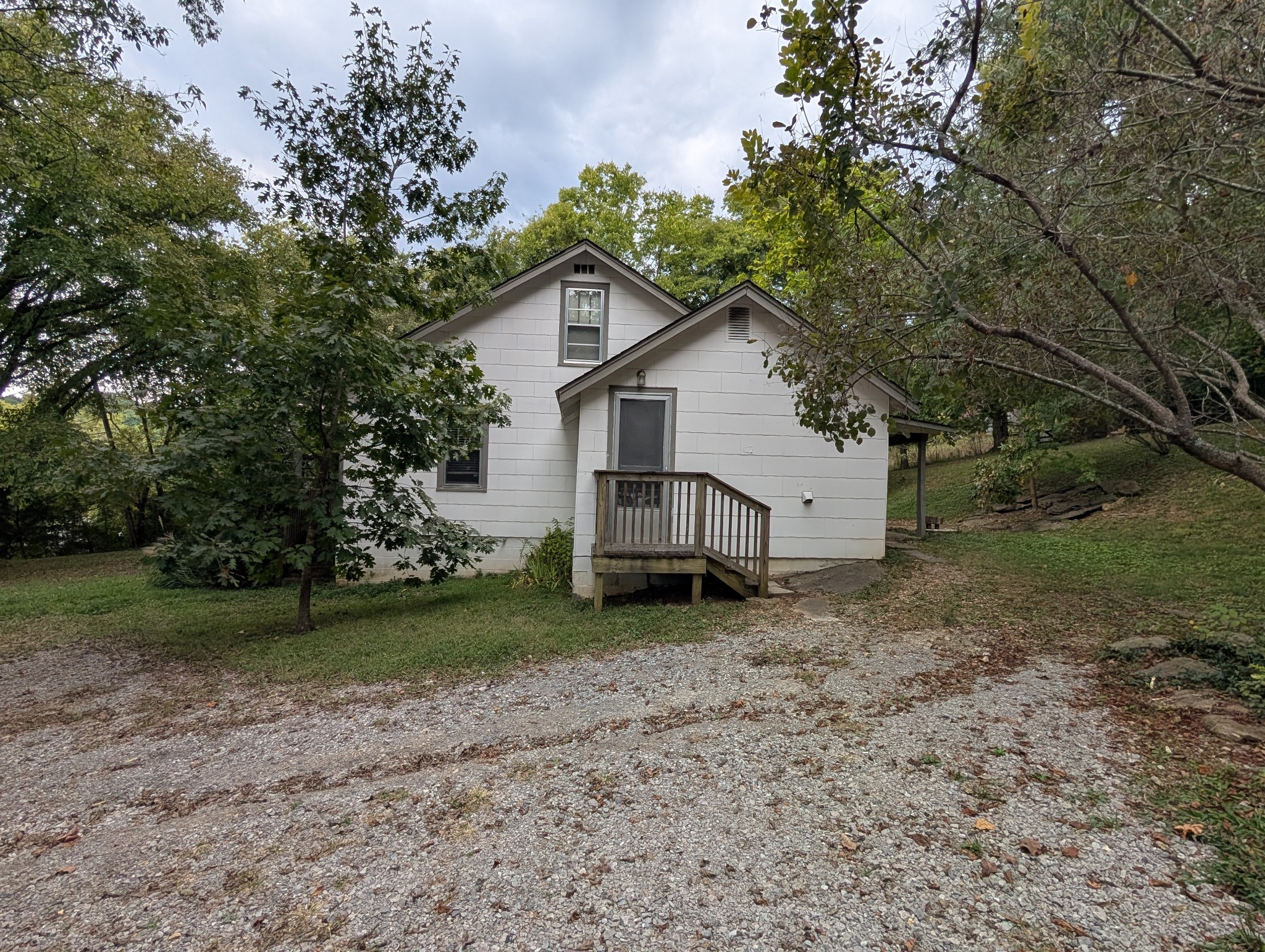 1551 Springfield Highway Goodlettsville TN 37072