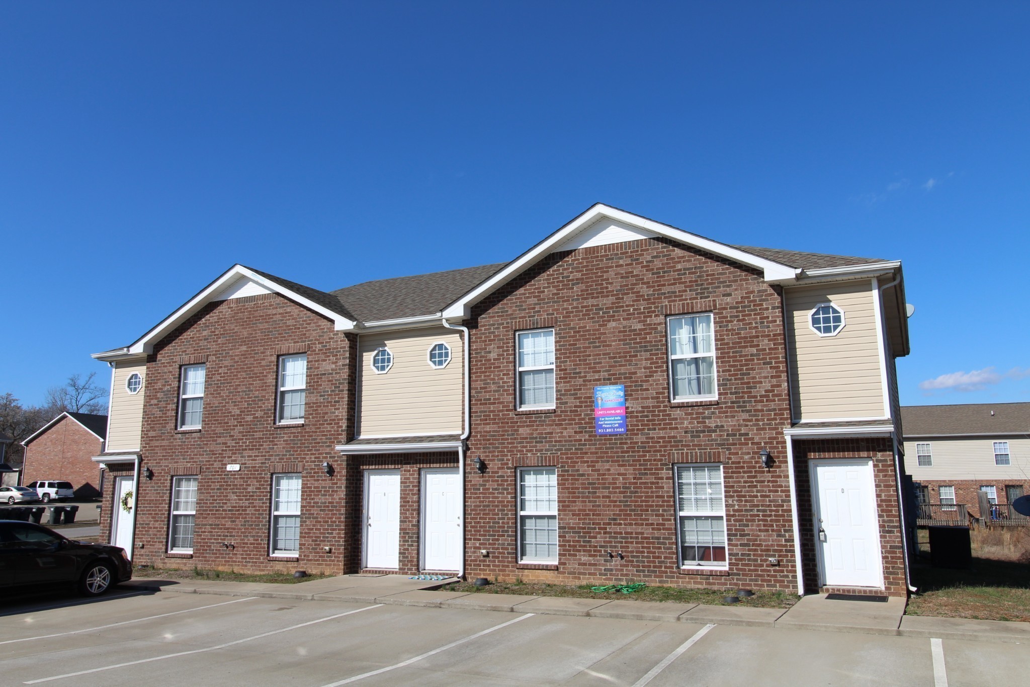 701 Oliver Loop Unit B Clarksville TN 37040
