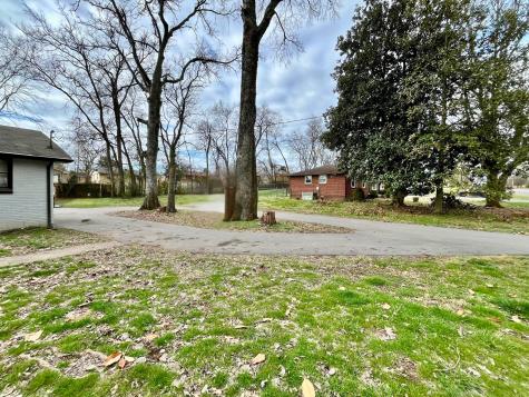 130 Colonial Drive Hendersonville TN 37075